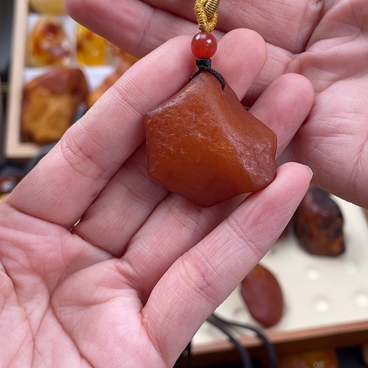 蜜蜡项链未镶嵌6.6克