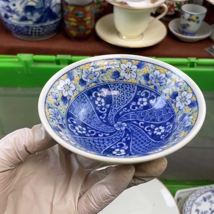 陶他家瓷器真美…开播了