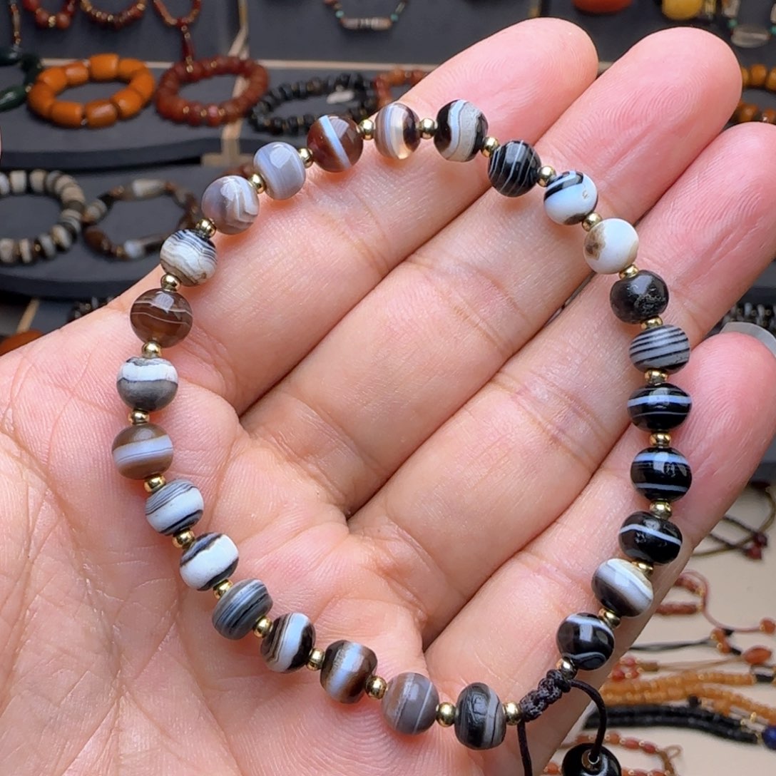 玛瑙/玉髓颈饰未镶嵌