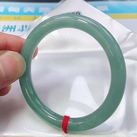 翡翠手镯未镶嵌0760号