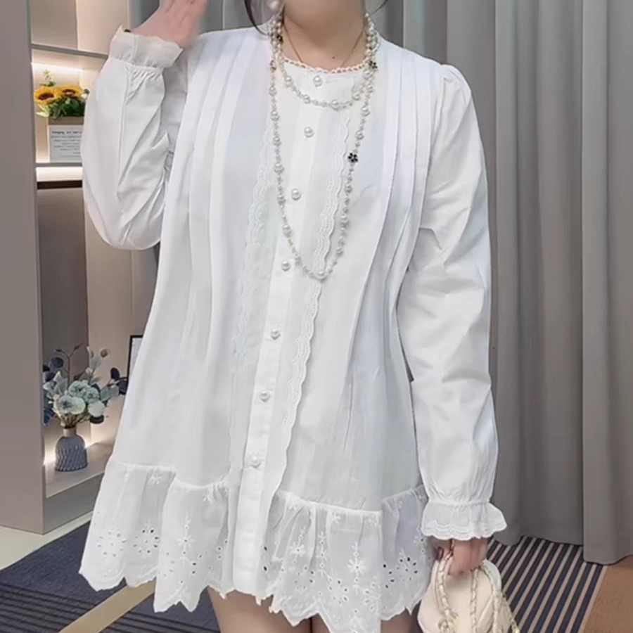 韩版大码女装时尚小衫2025新款宫廷风圆领蕾丝花边衬衫上衣潮8309