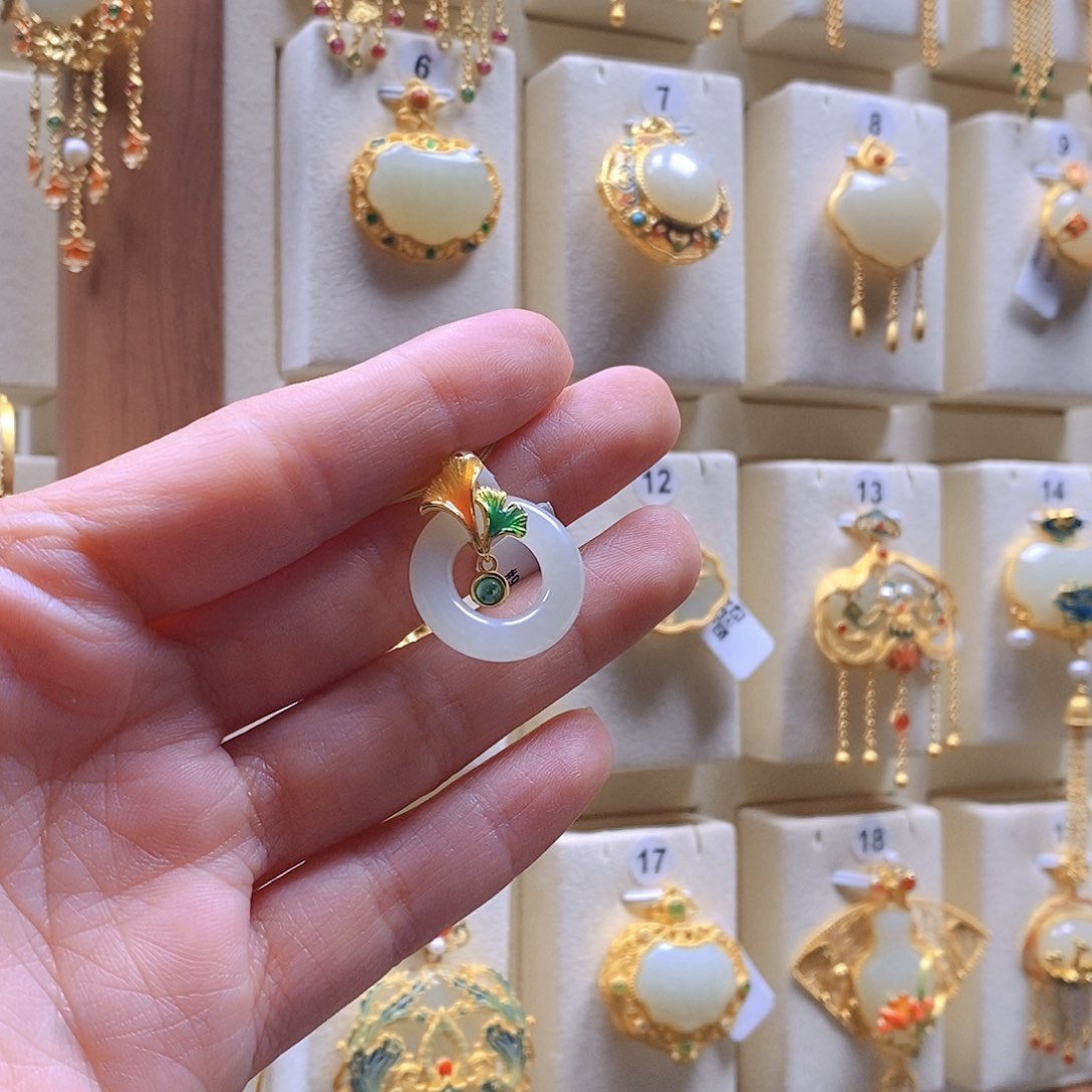 和田玉颈饰银S925镶嵌