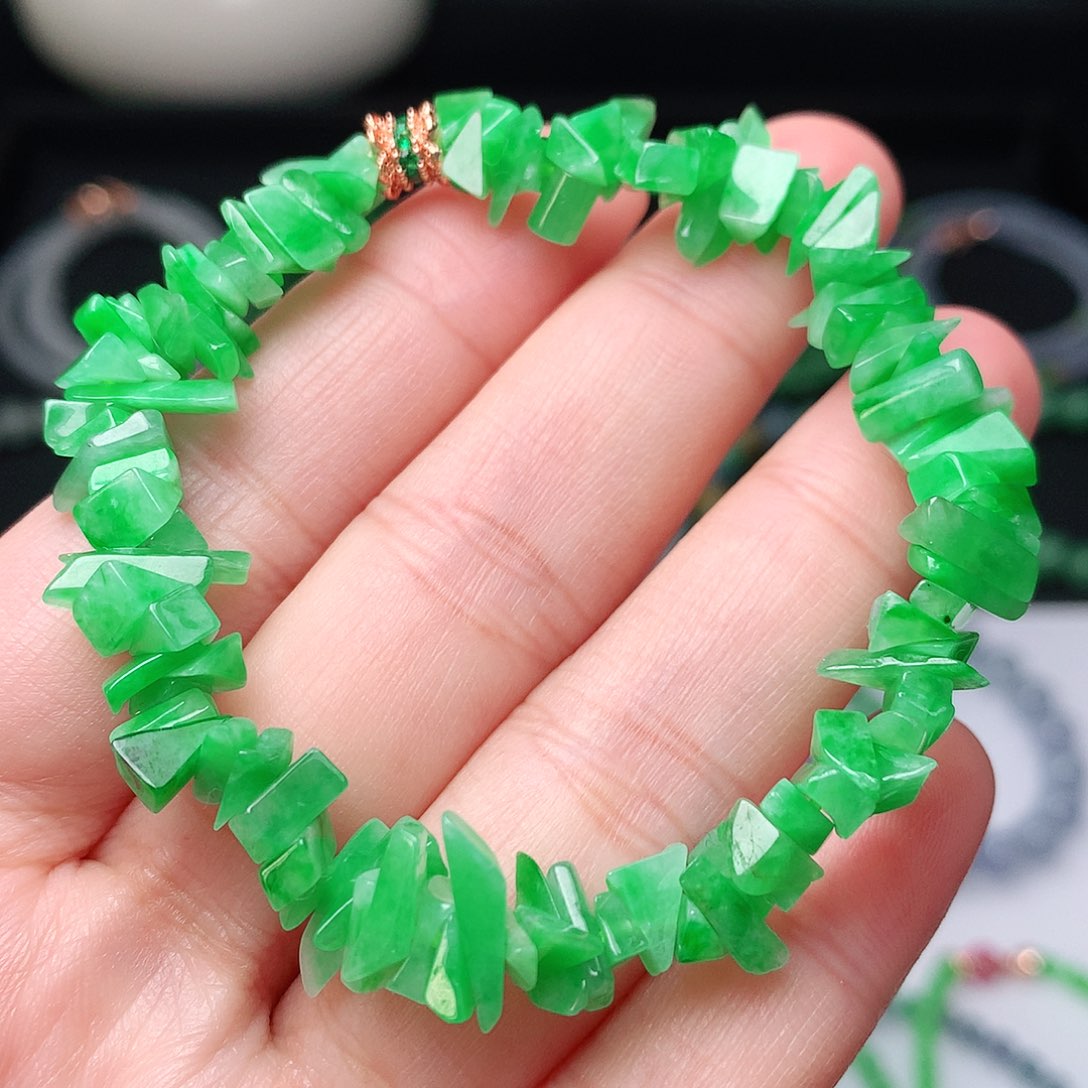 翡翠手链未镶嵌翡翠