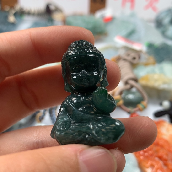 翡翠颈饰未镶嵌保真天然A货翡翠