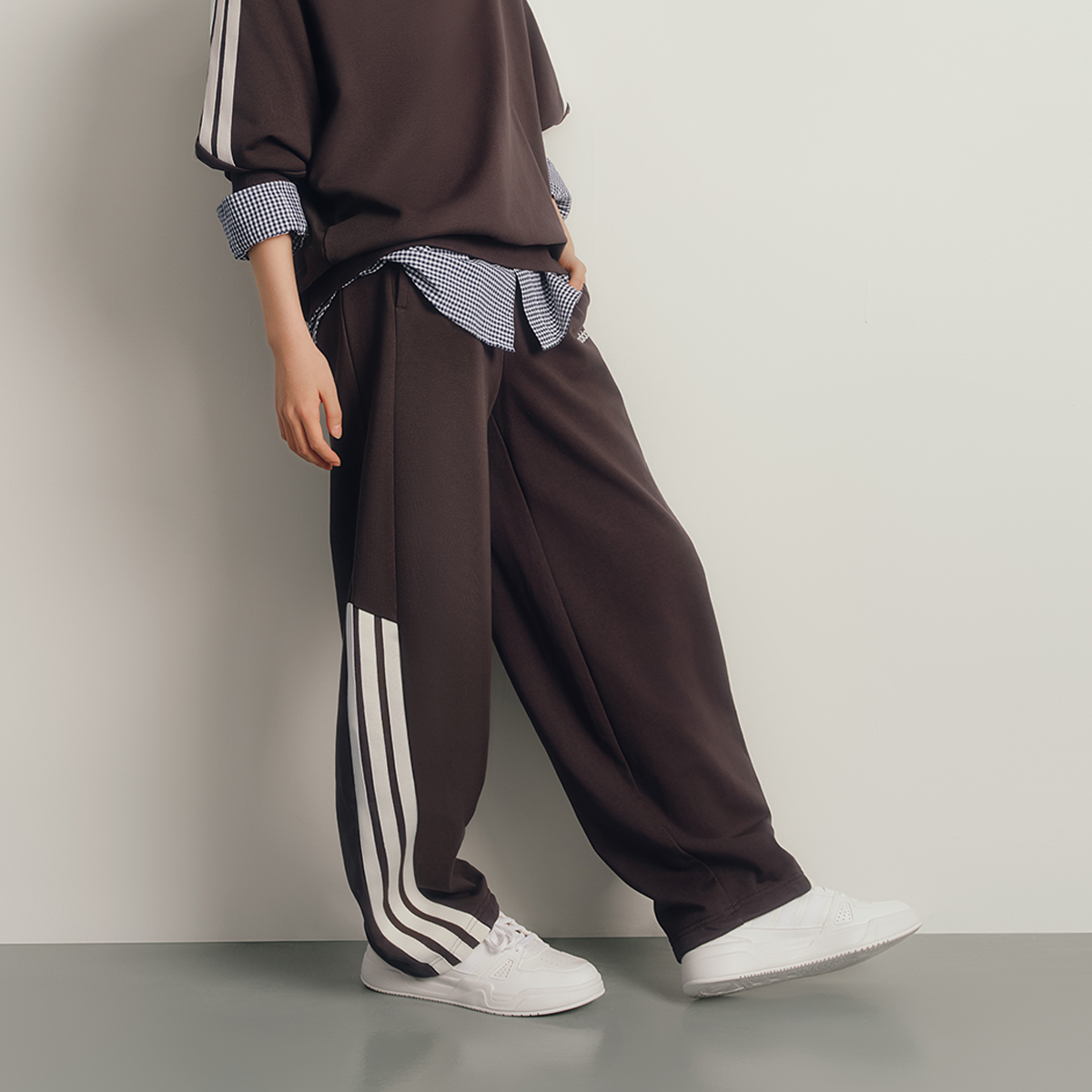 【门店新品】阿迪达斯女子香蕉裤弯刀裤舒适运动裤长裤KA2589[多色]