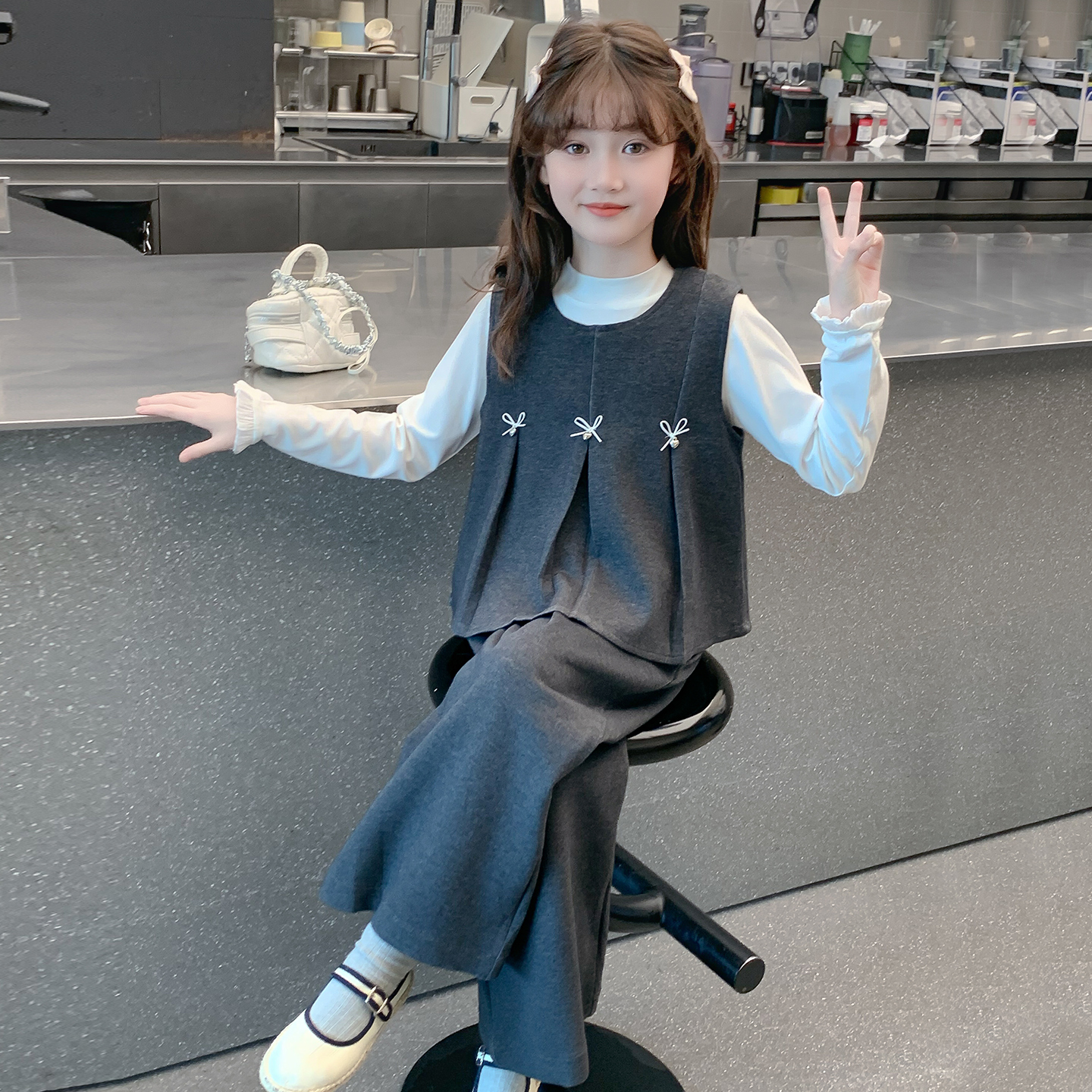 女童套装春秋款2025新款儿童洋气时髦网红小香风三件套女孩秋装潮
