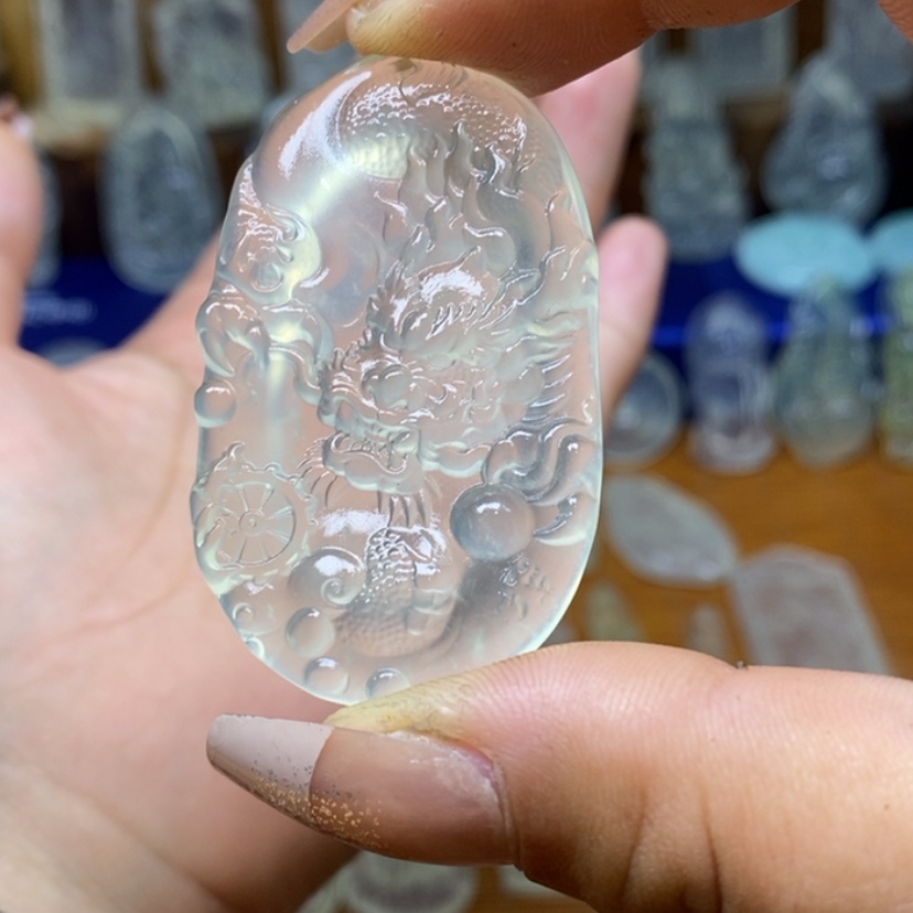 【闪购商品】蛇纹石玉颈饰未镶嵌