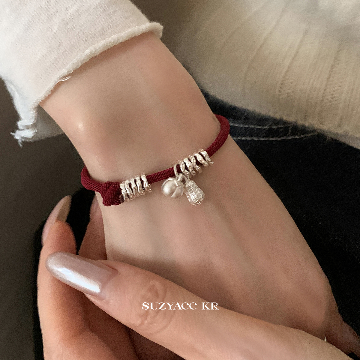 Suzyacc Kr 足银布艺手链 999银【好事花生】红绳手链DC0343