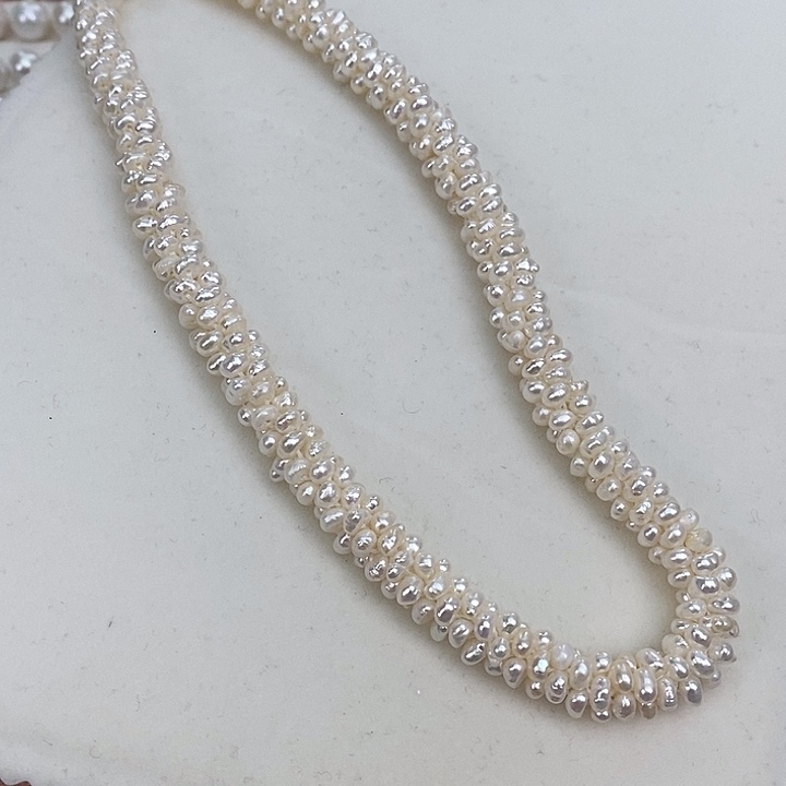 淡水珍珠颈饰合金毛毛虫项链