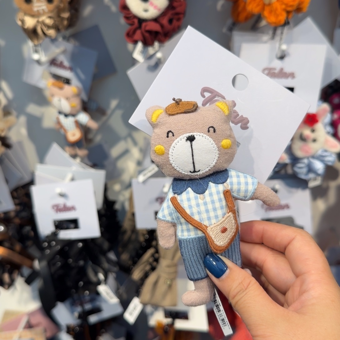 非金属小熊香蕉夹