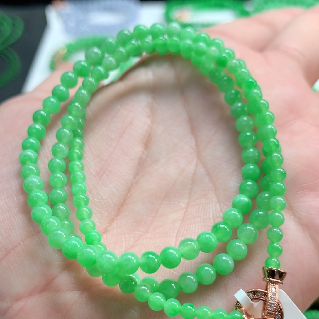 翡翠未镶嵌手链翡翠