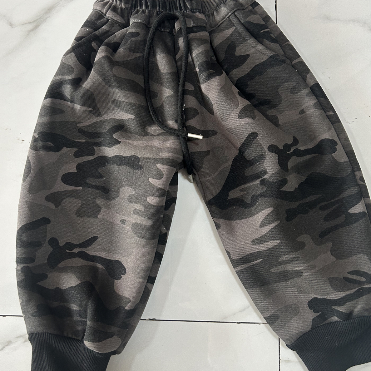 儿童加绒迷彩裤子