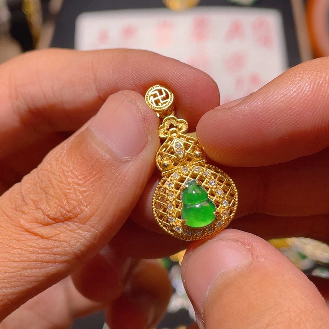 翡翠银S925镶嵌颈饰