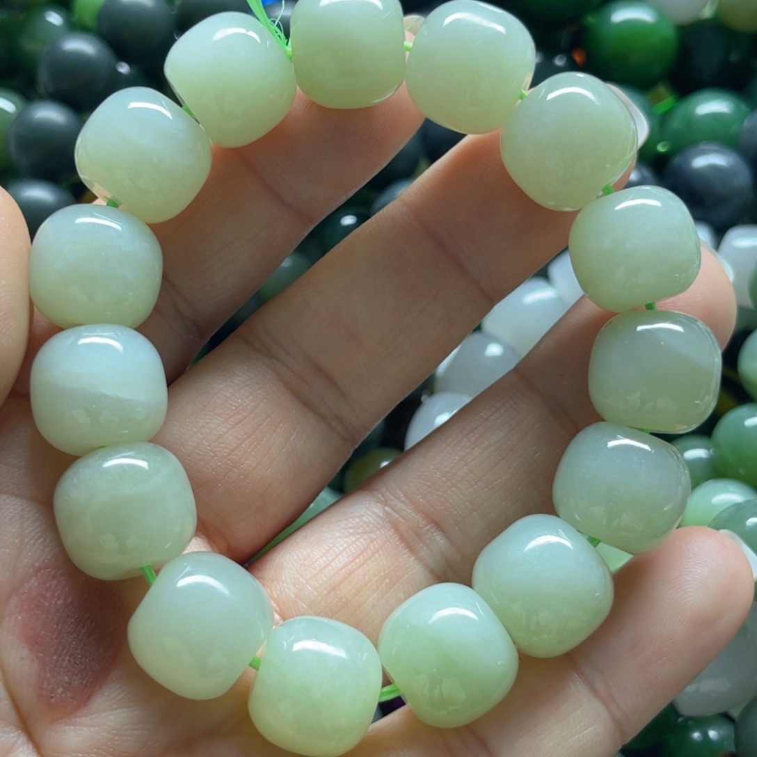 和田玉手链未镶嵌