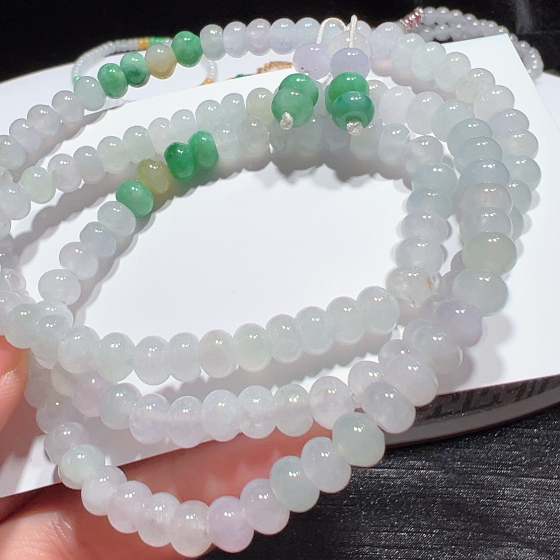 翡翠颈饰未镶嵌项链