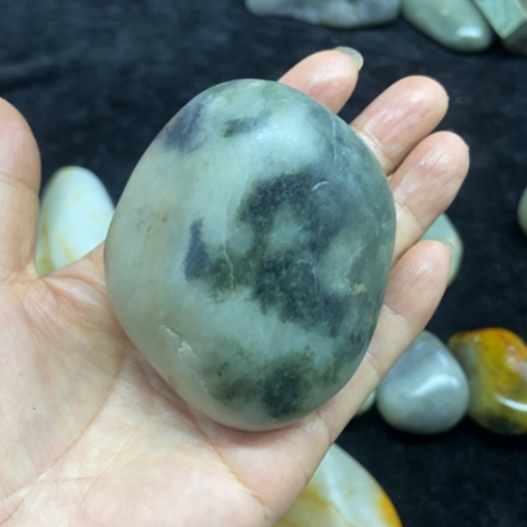 和田玉（糖玉）未镶嵌车挂