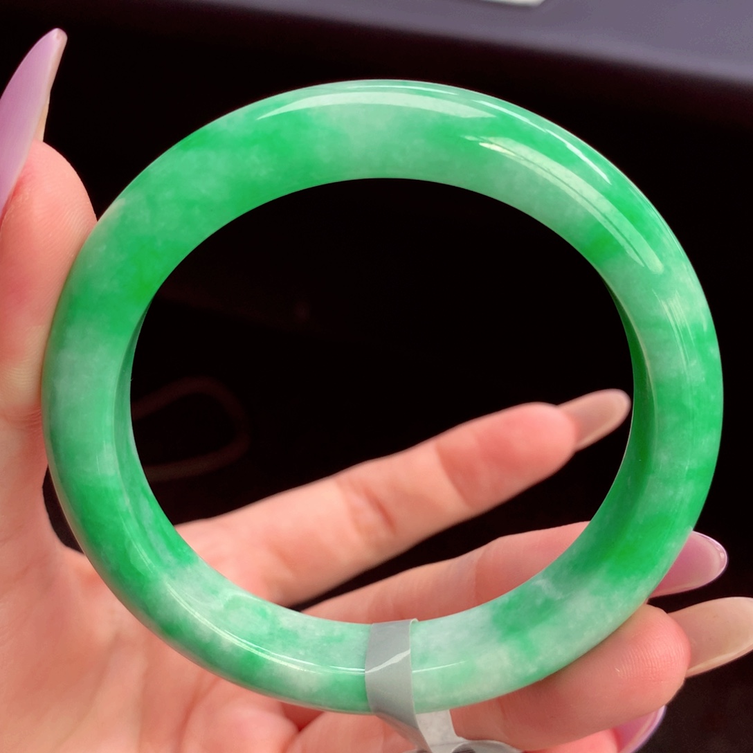 翡翠未镶嵌手镯翡翠