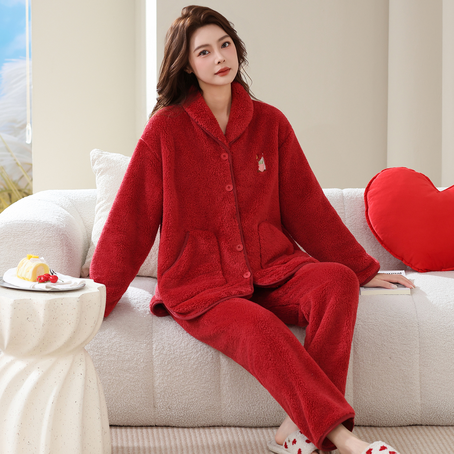 秋冬季女款休闲妈妈装加绒加厚珊瑚绒两件套保暖法兰绒家居服套装