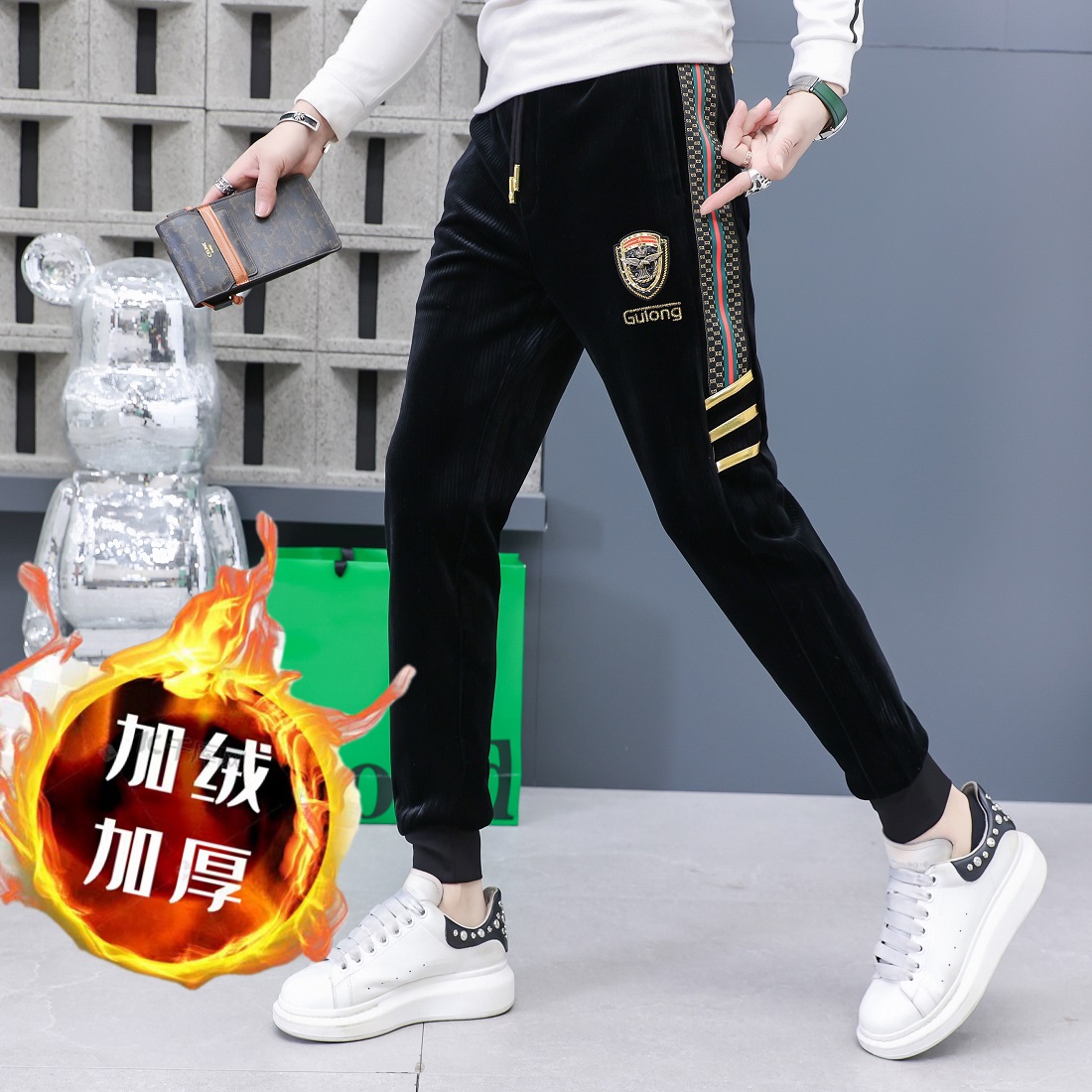 冬季欧版男士休闲裤灯芯绒加绒加厚刺绣个性时尚百搭束脚长裤9920