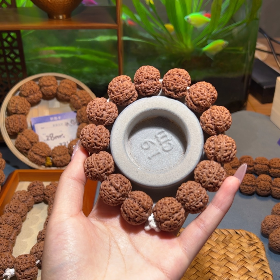 金刚菩提吊坠梁产蜂王21mm