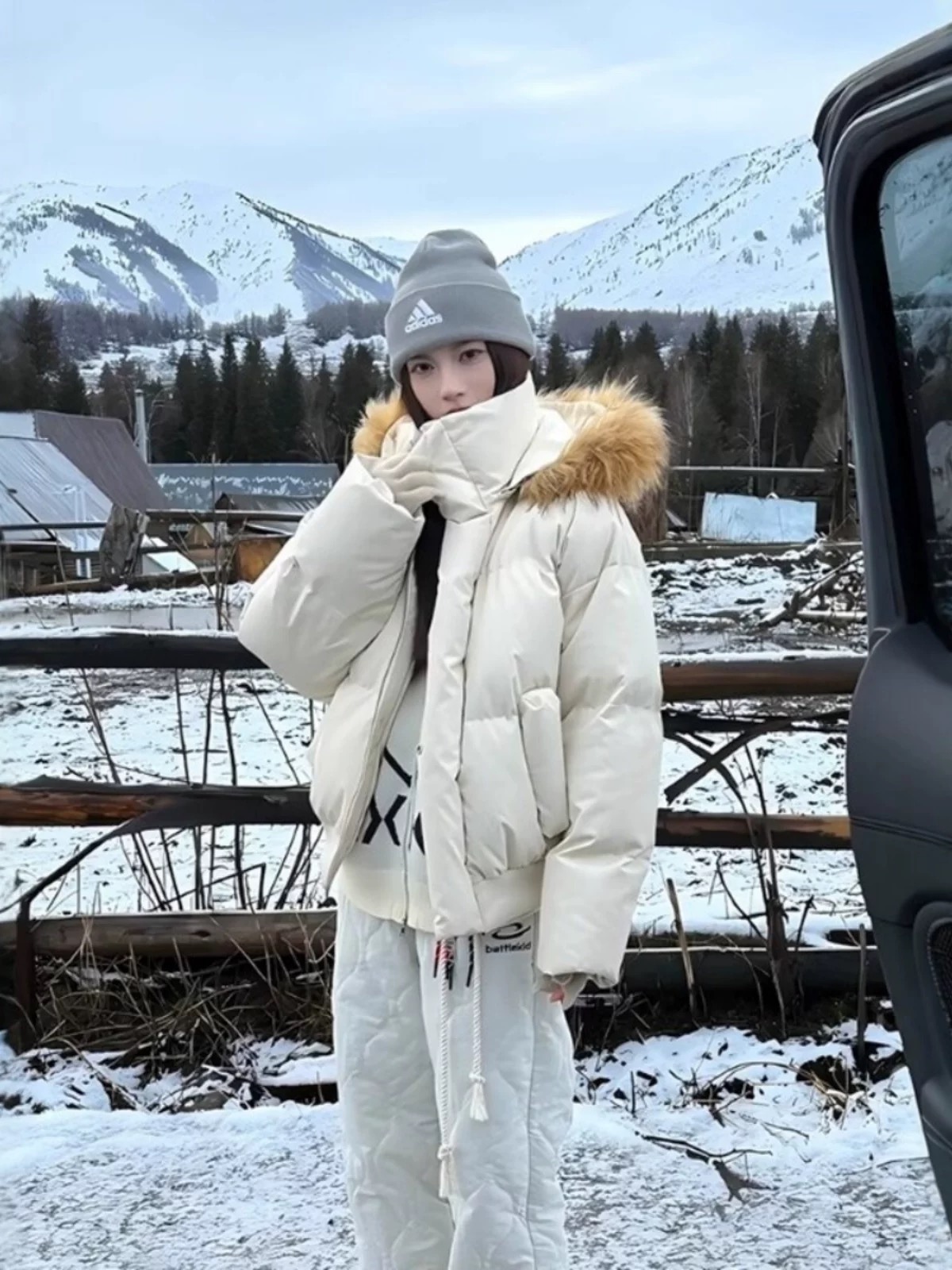 2025新款复古美式加厚保暖连帽大毛领棉服女冬季短棉衣棉袄外套潮