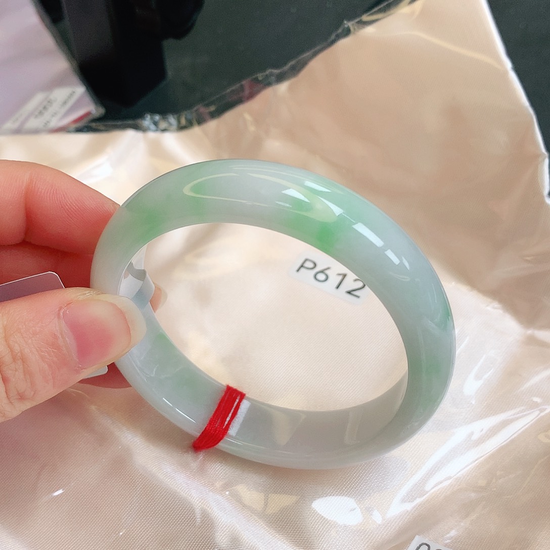 【闪购商品】翡翠手镯未镶嵌缅甸天然a货翡翠