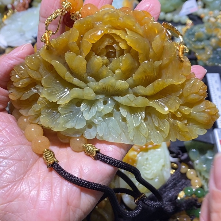 岫玉岫玉吊坠未镶嵌