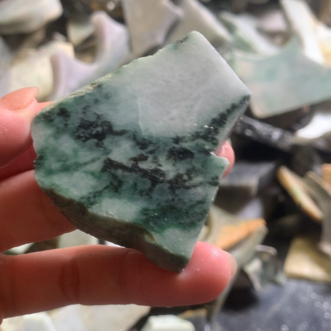 翡翠颈饰未镶嵌缅甸翡翠