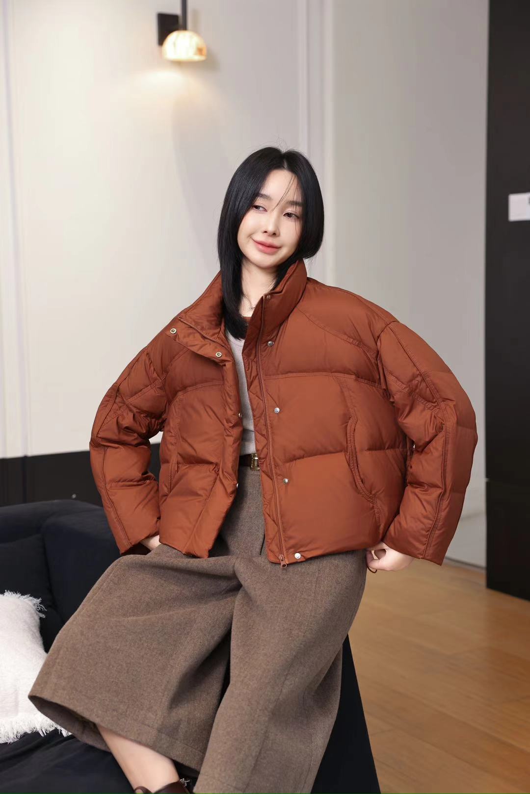 2025新款时尚休闲宽松加厚羽绒服女百搭保暖短款袖新中式立领外套
