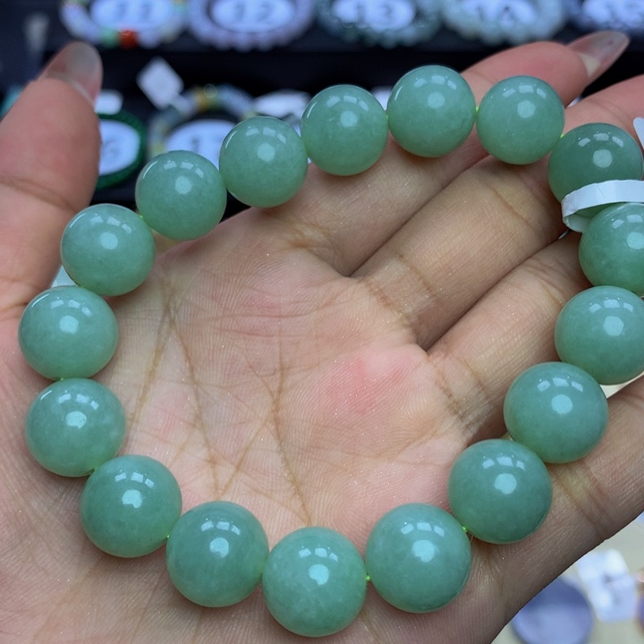 翡翠手链未镶嵌翡翠12+