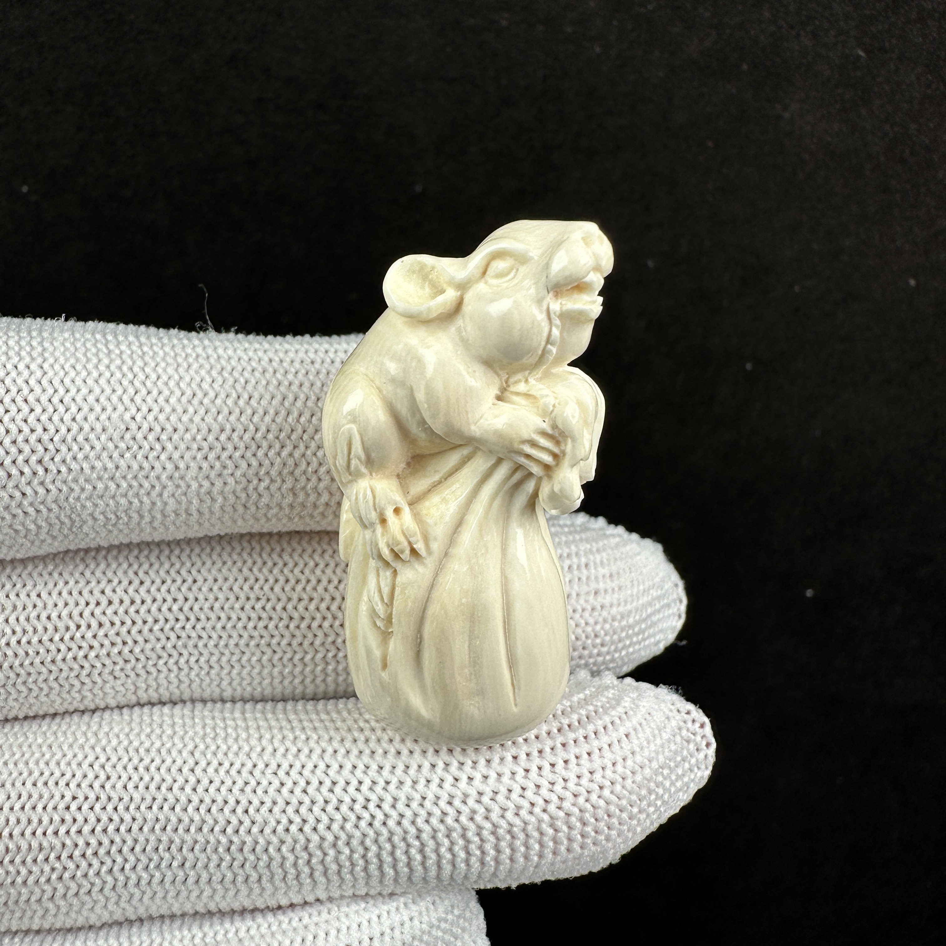 K5736天然猛犸牙 雕刻数你有钱牌18*39mm 支持鉴定 假一罚四