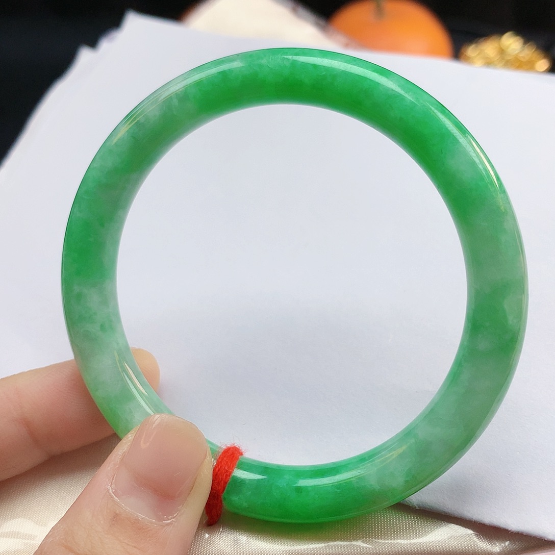 翡翠手镯未镶嵌56圈圆2477