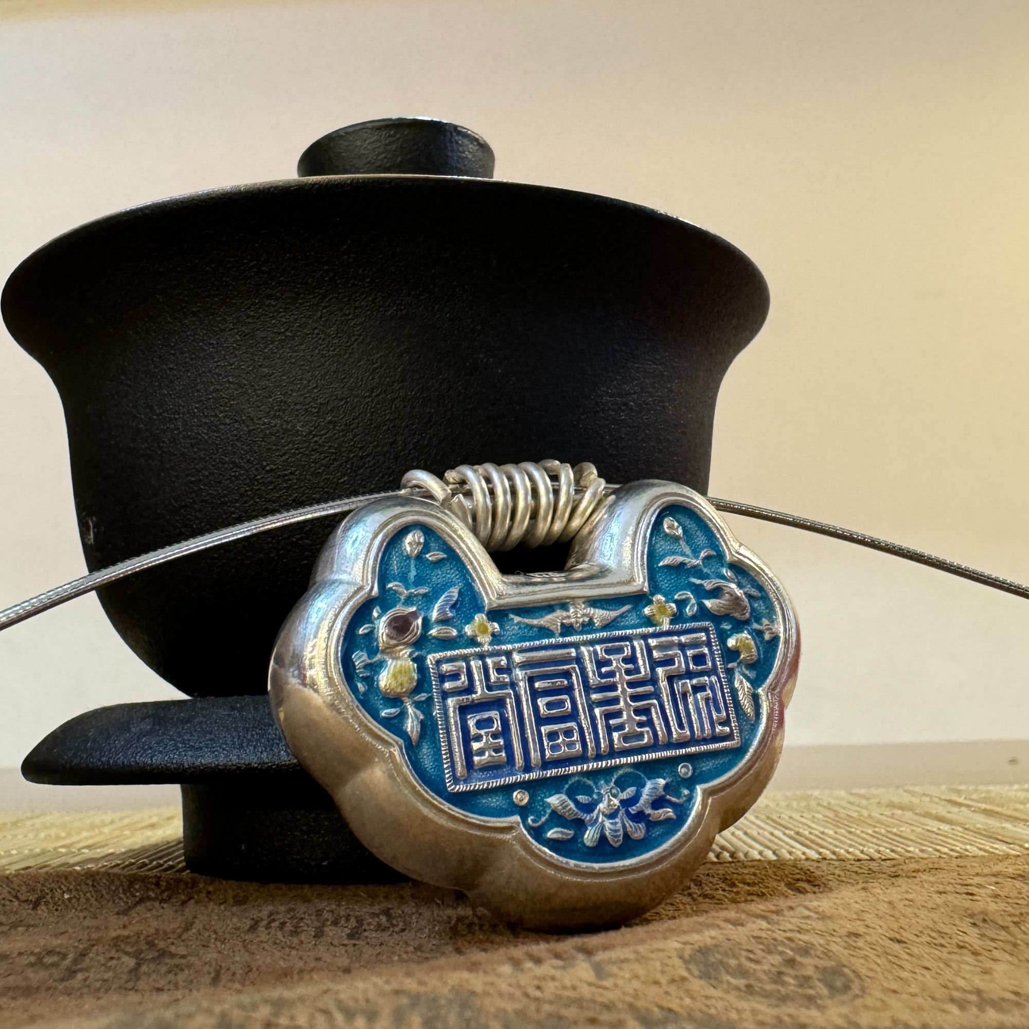 吊坠足银珐琅 钰鸿足银珐琅彩牛腰锁复古挂件民族风祥云锁首饰