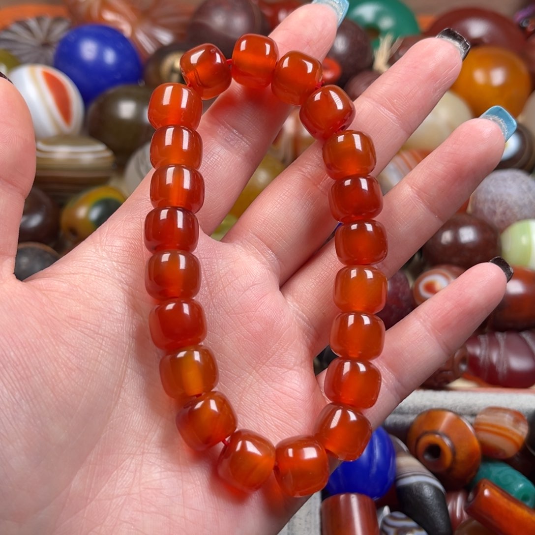 玛瑙/玉髓颈饰未镶嵌