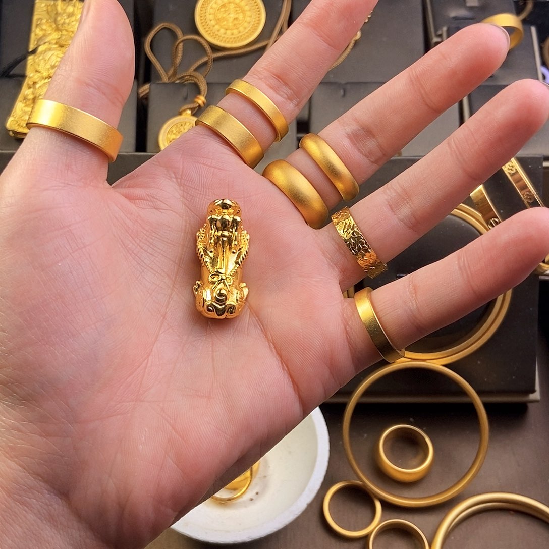 合金时尚潮流休闲合金饰品