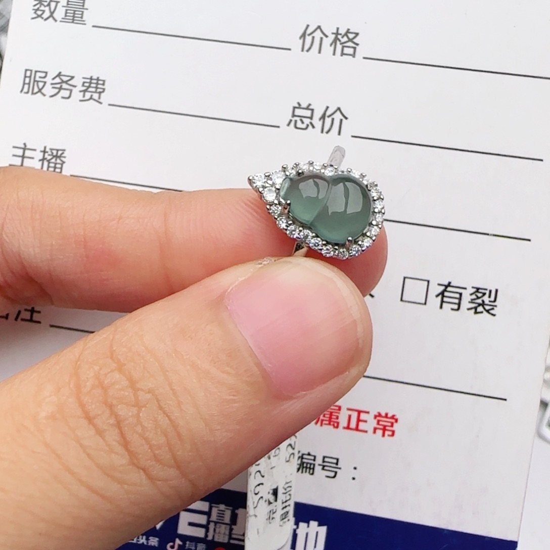 翡翠戒指银S925镶嵌戒指