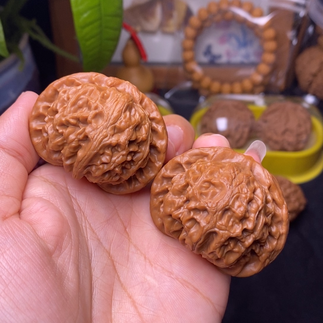 文玩核桃把件44.5宫灯