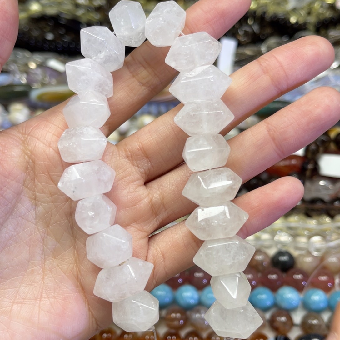 玛瑙/玉髓散珠天然白水晶卡10✖️20共20颗