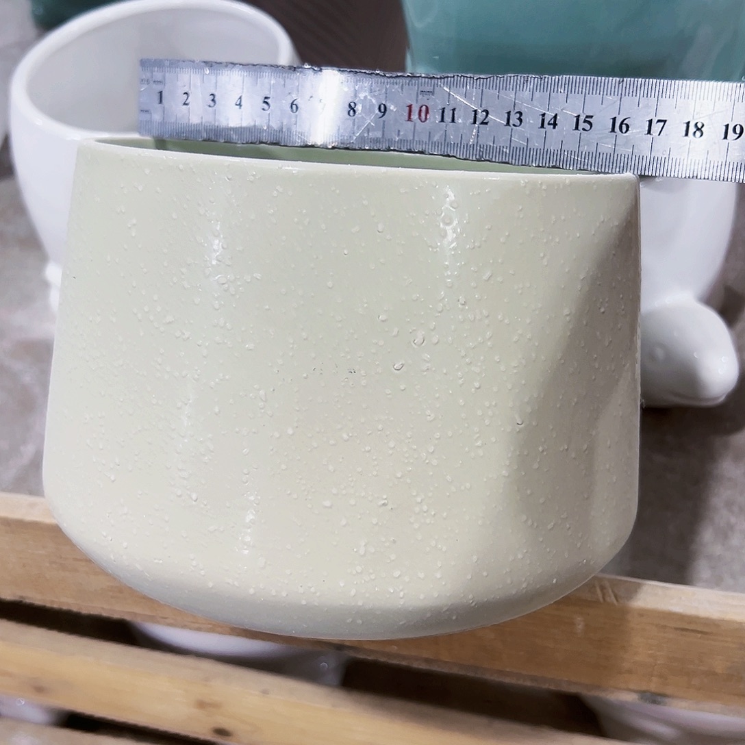 有孔，外贸尾单尾单陶瓷花盆凑单10米包邮