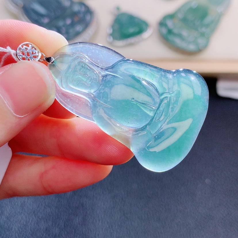 【闪购商品】翡翠颈饰未镶嵌翡翠