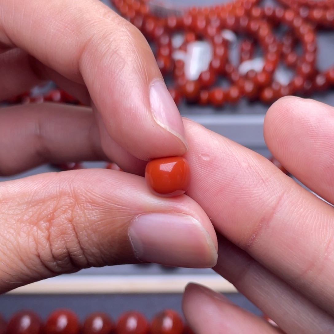 D***粑南红玛瑙未镶嵌项圈8.9mm瓦西柿子红老型单珠