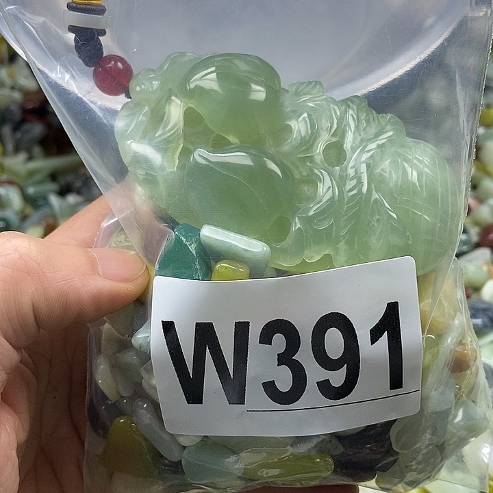 蛇纹石玉未镶嵌鱼缸石