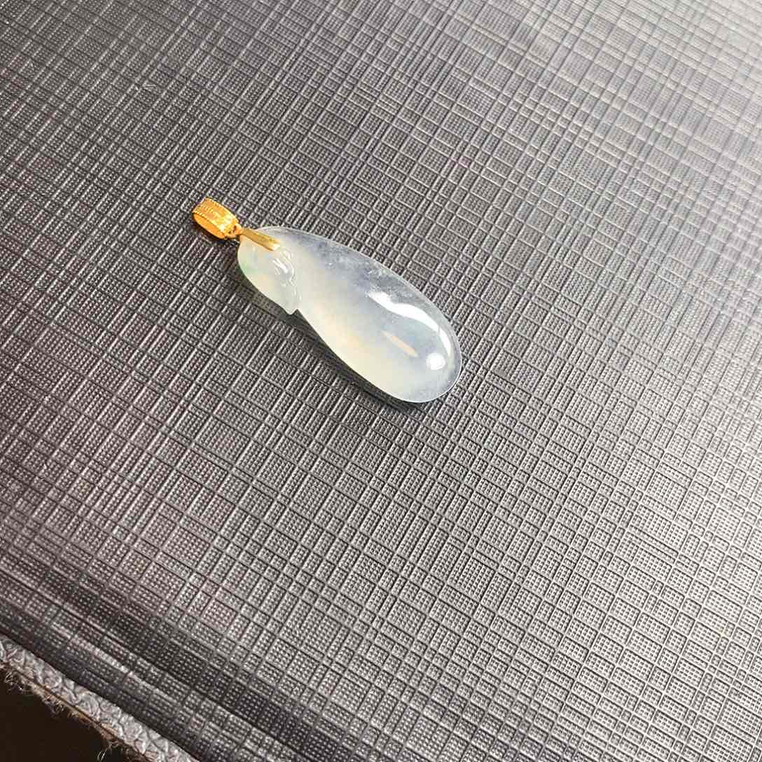 翡翠颈饰18K金镶嵌翡翠