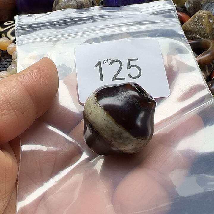 用***4玛瑙/玉髓未镶嵌手链