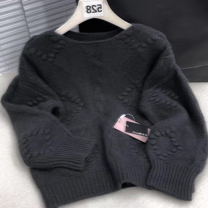 ONE  2025秋冬新款一字领百搭麻花棱形设计师款针织开衫