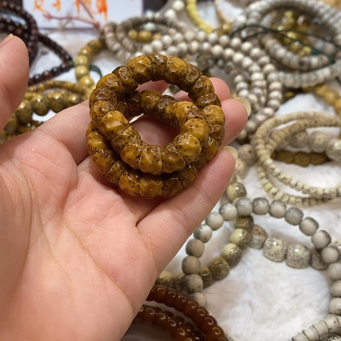 伯***牙吊坠星月菩提海南