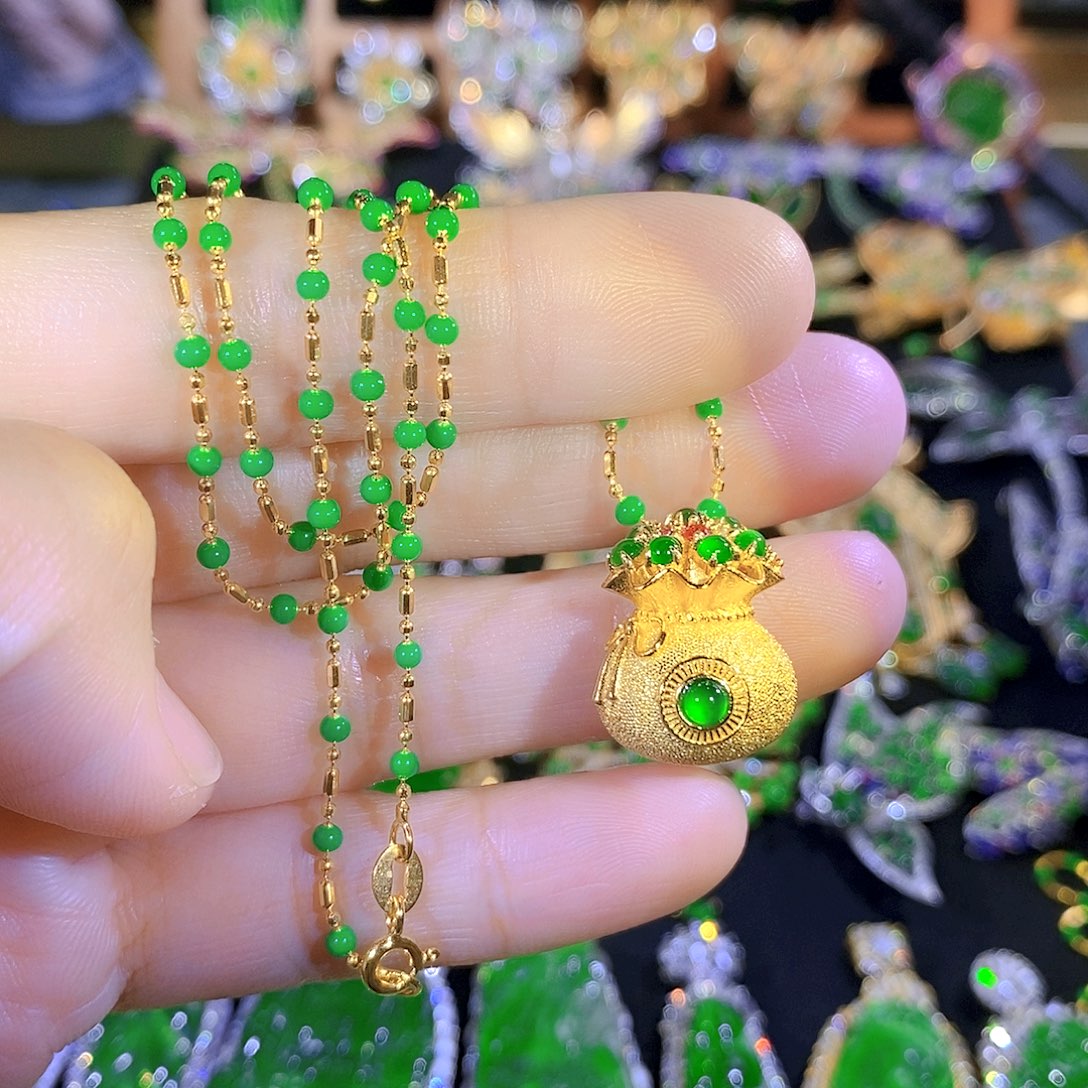 吊坠(不含链)银S925镀金镶嵌翡翠