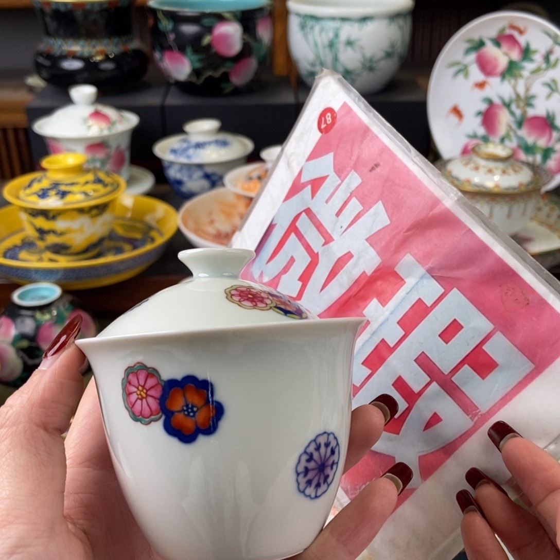 陶瓷艺术家们快来加入吧。