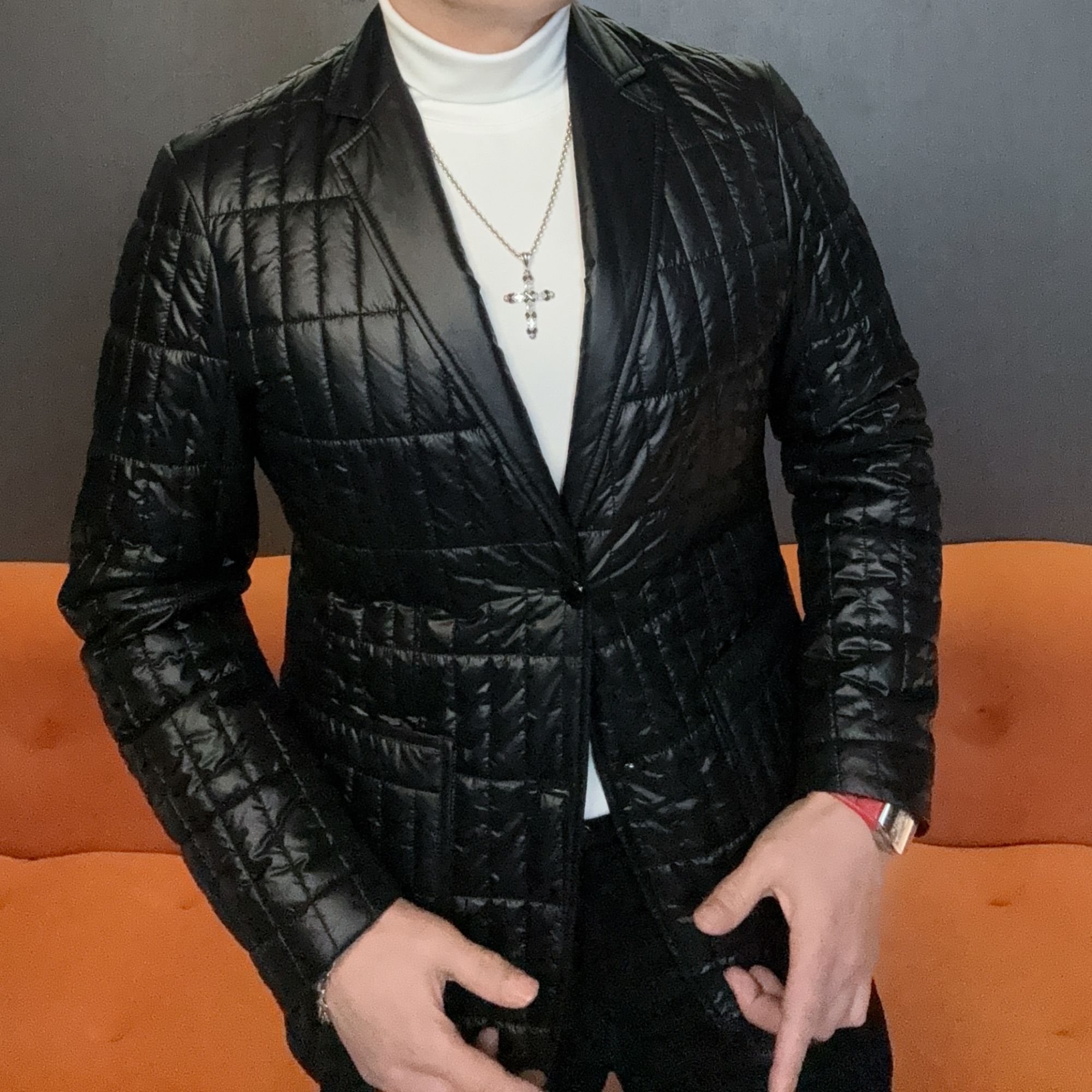 K冬季轻奢男士鹅绒服西装领菱格绗缝商务休闲亮面保暖上衣8809