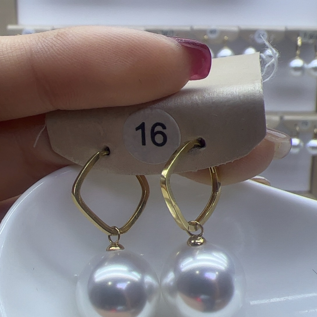 淡水珍珠耳饰18K金镶嵌